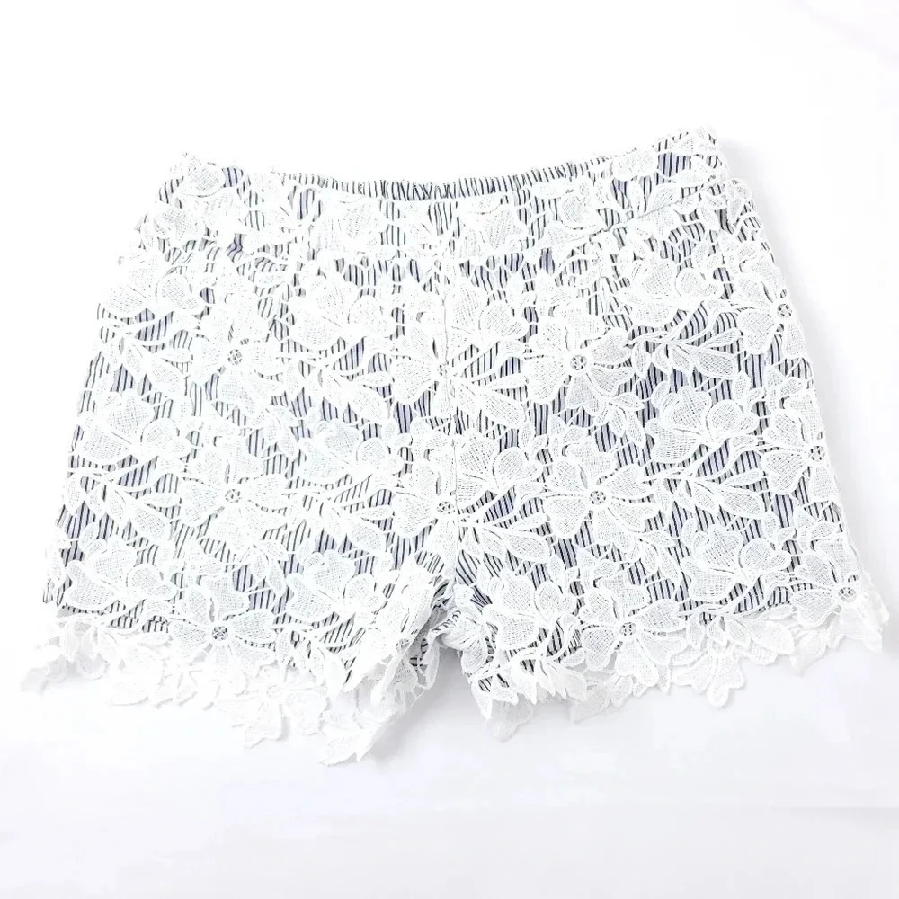 Adiva Lace high rise Shorts Size S